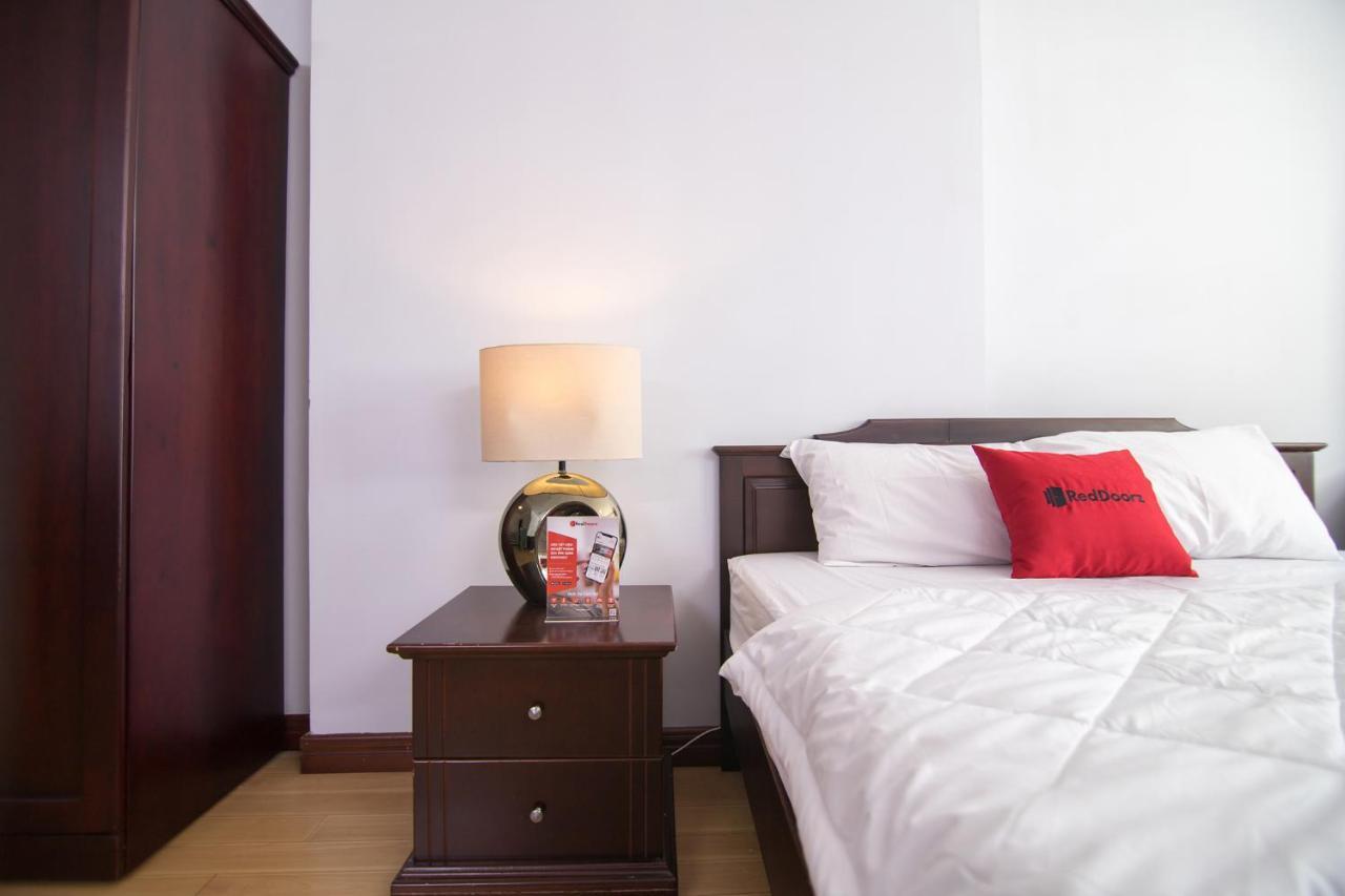 Reddoorz Near Hoa Lu Stadium Ho Si Minh-város Kültér fotó
